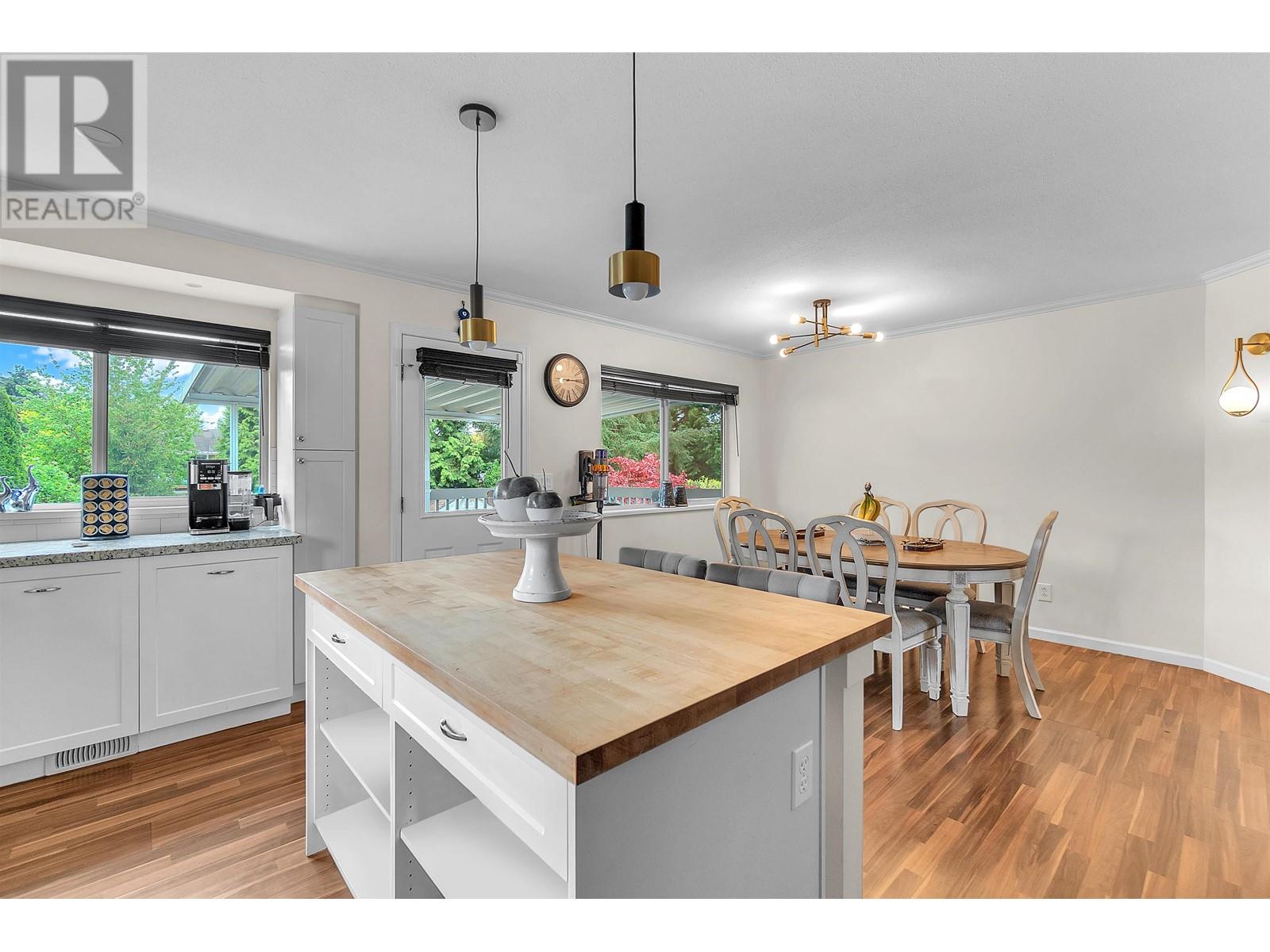 19416 123 Avenue, Pitt Meadows, British Columbia  V3Y 2K3 - Photo 11 - R3000261