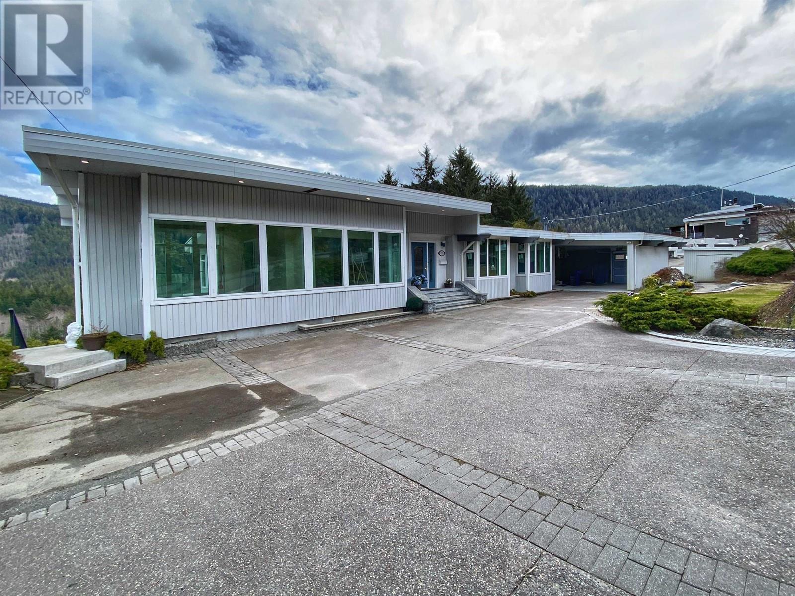 931-933 Summit Avenue, Prince Rupert, British Columbia  V8J 2A2 - Photo 35 - R3000326