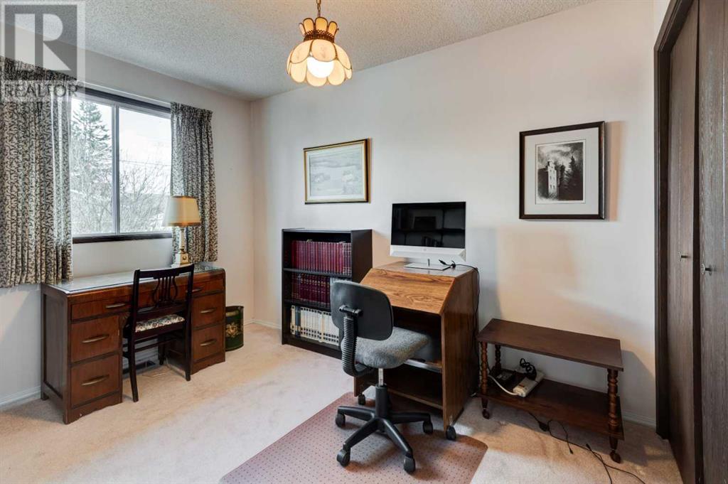 3124 107 Avenue Sw, Calgary, Alberta  T2W 2X5 - Photo 16 - A2210496