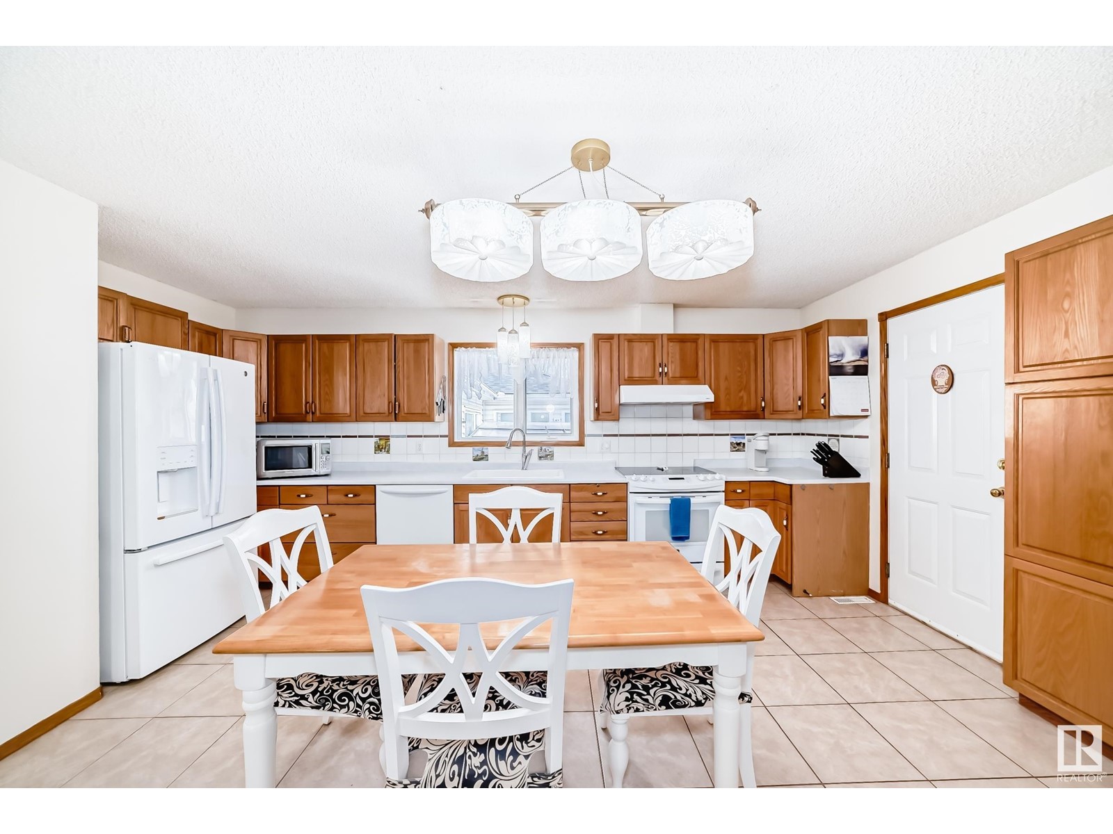 15330 99 Av Nw, Edmonton, Alberta  T5P 0H9 - Photo 6 - E4435218