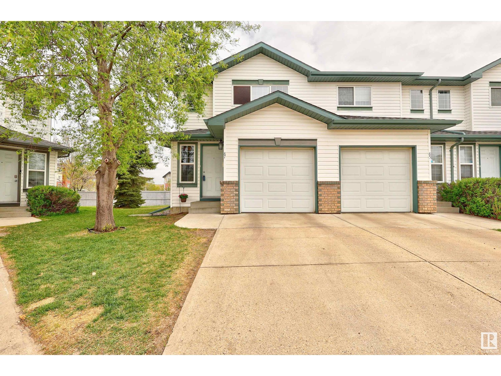 Property at #87 16823 84 ST NW image 1