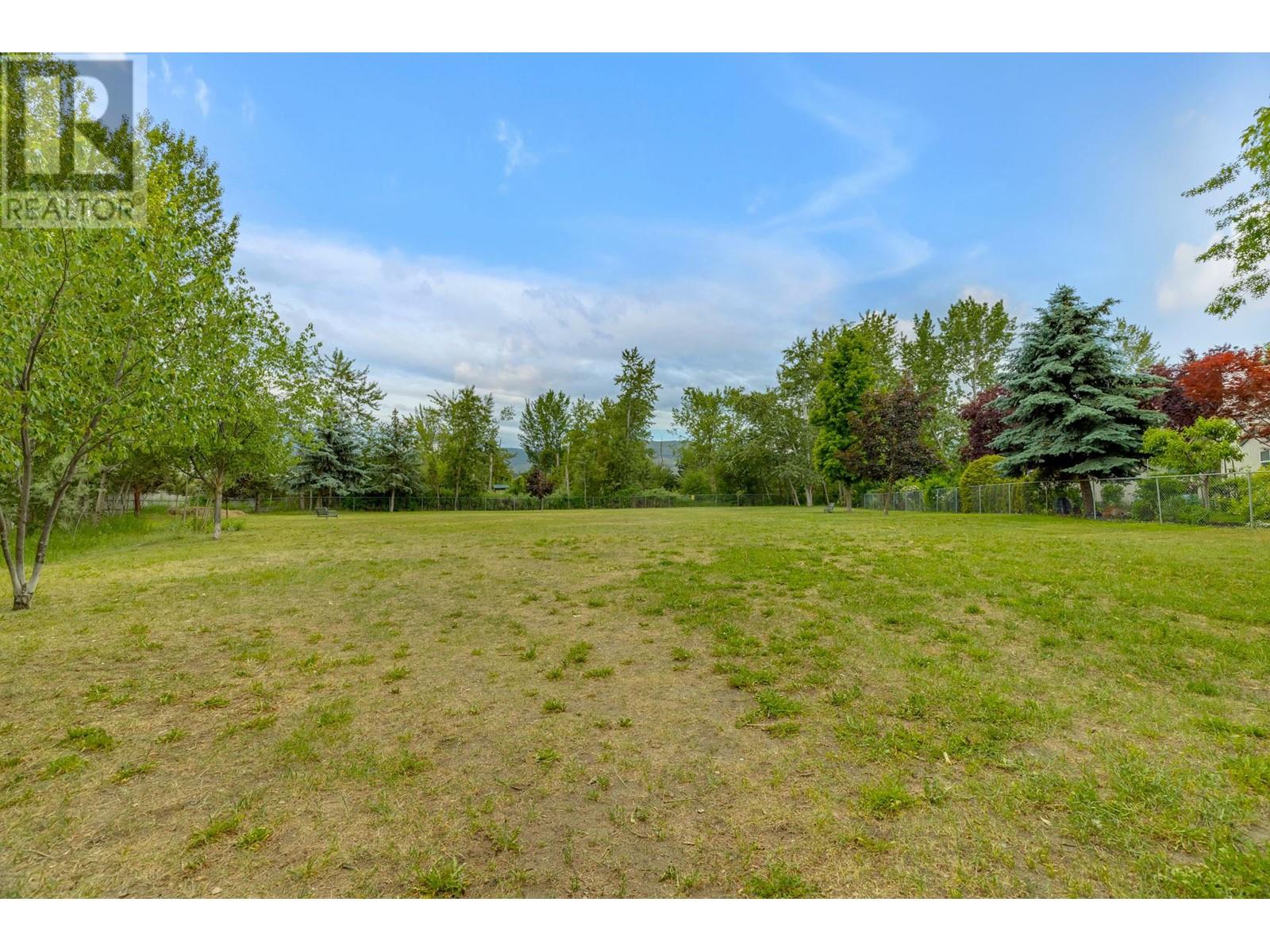 3854 Gordon Drive Unit# 263 Kelowna, BC V1W3G5_23