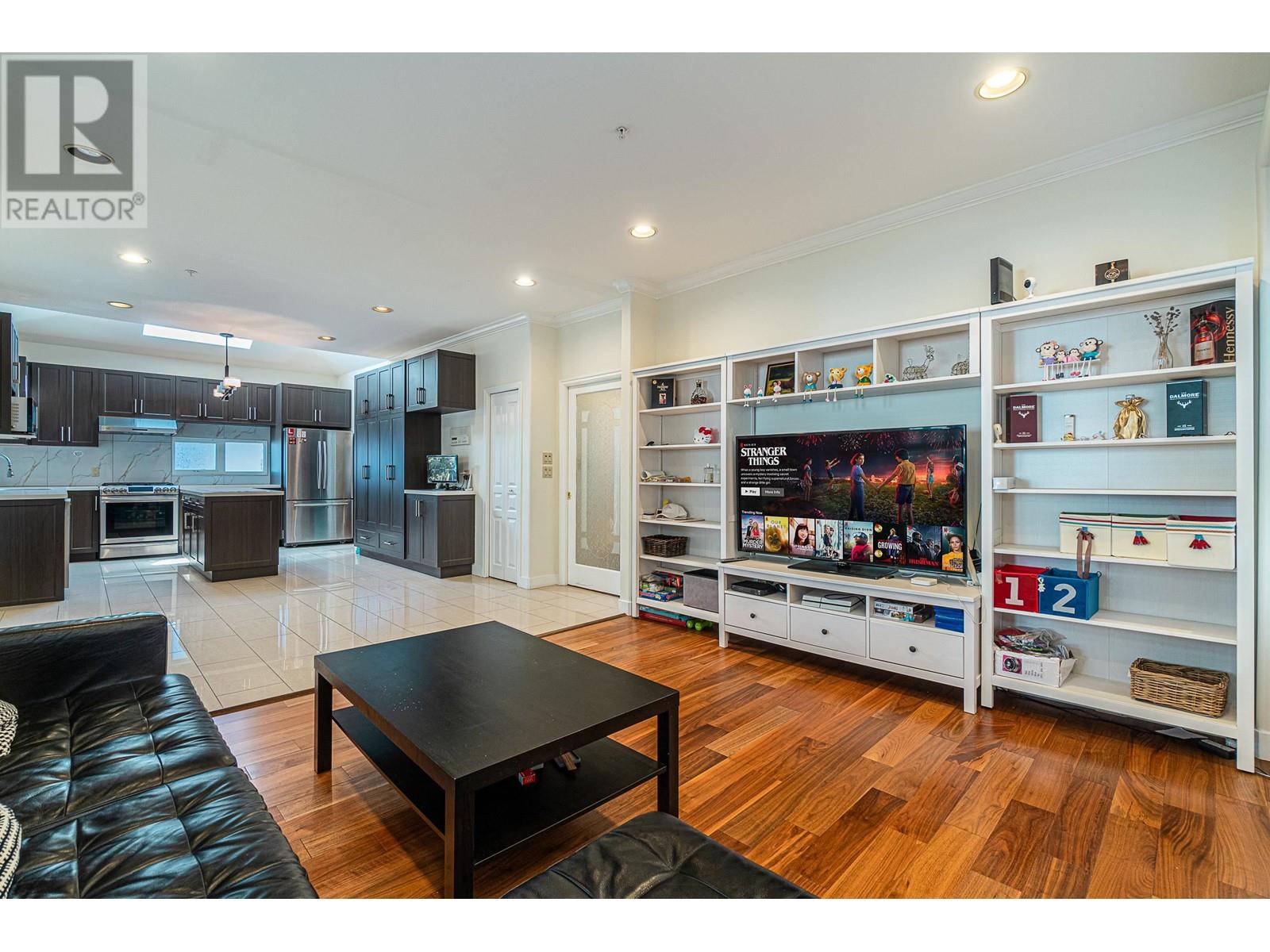 7736 Jasper Crescent, Vancouver, British Columbia  V5P 3S9 - Photo 12 - R2995392