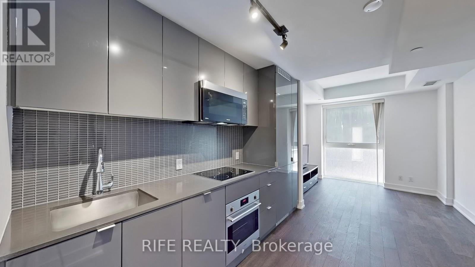 519 - 7 Grenville Street, Toronto, Ontario  M4Y 1A1 - Photo 1 - C12134152