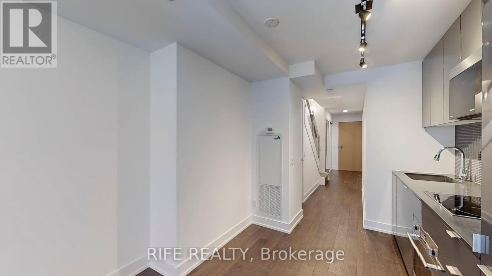 519 - 7 Grenville Street, Toronto, Ontario  M4Y 1A1 - Photo 11 - C12134152