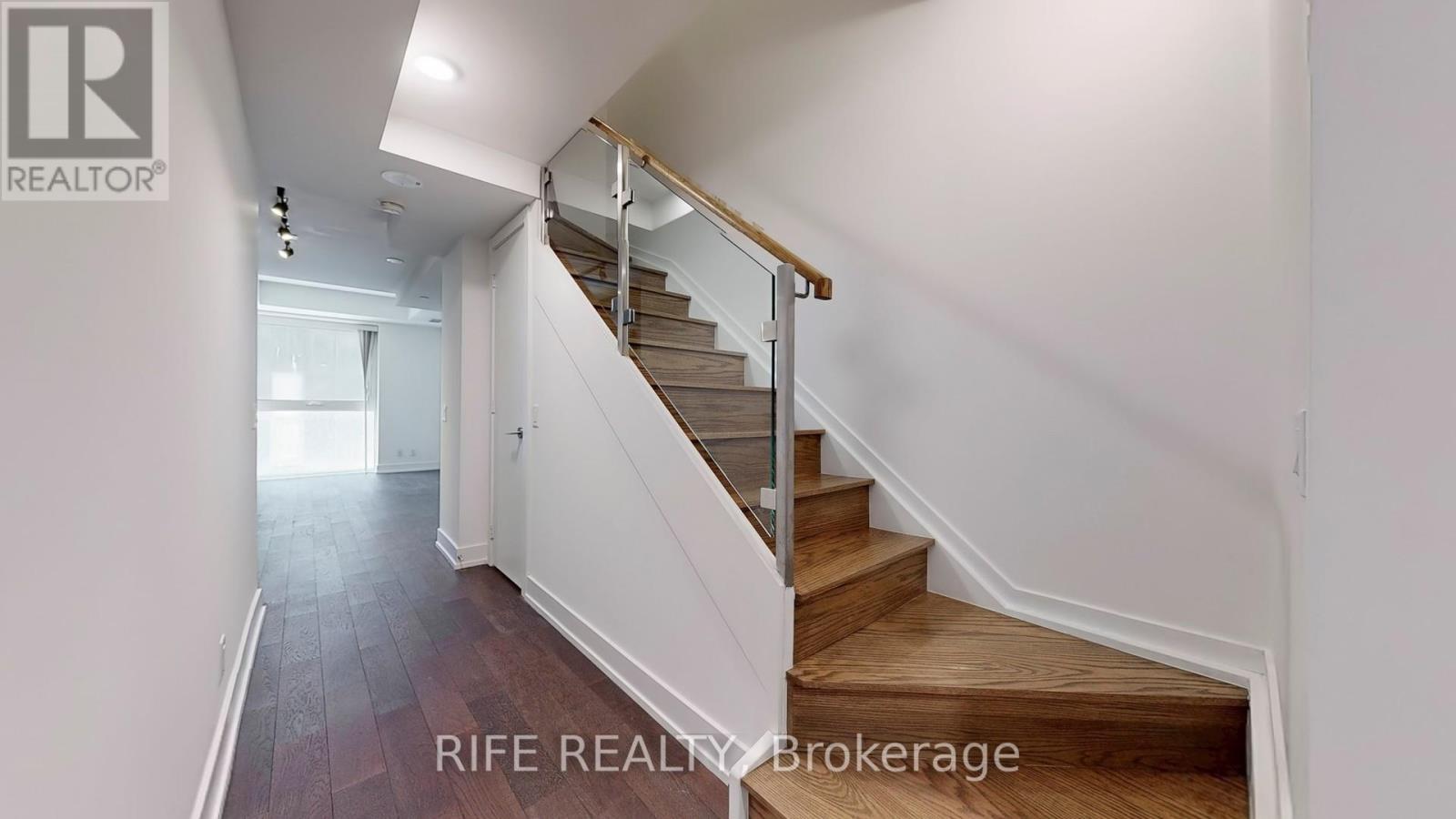 519 - 7 Grenville Street, Toronto, Ontario  M4Y 1A1 - Photo 15 - C12134152