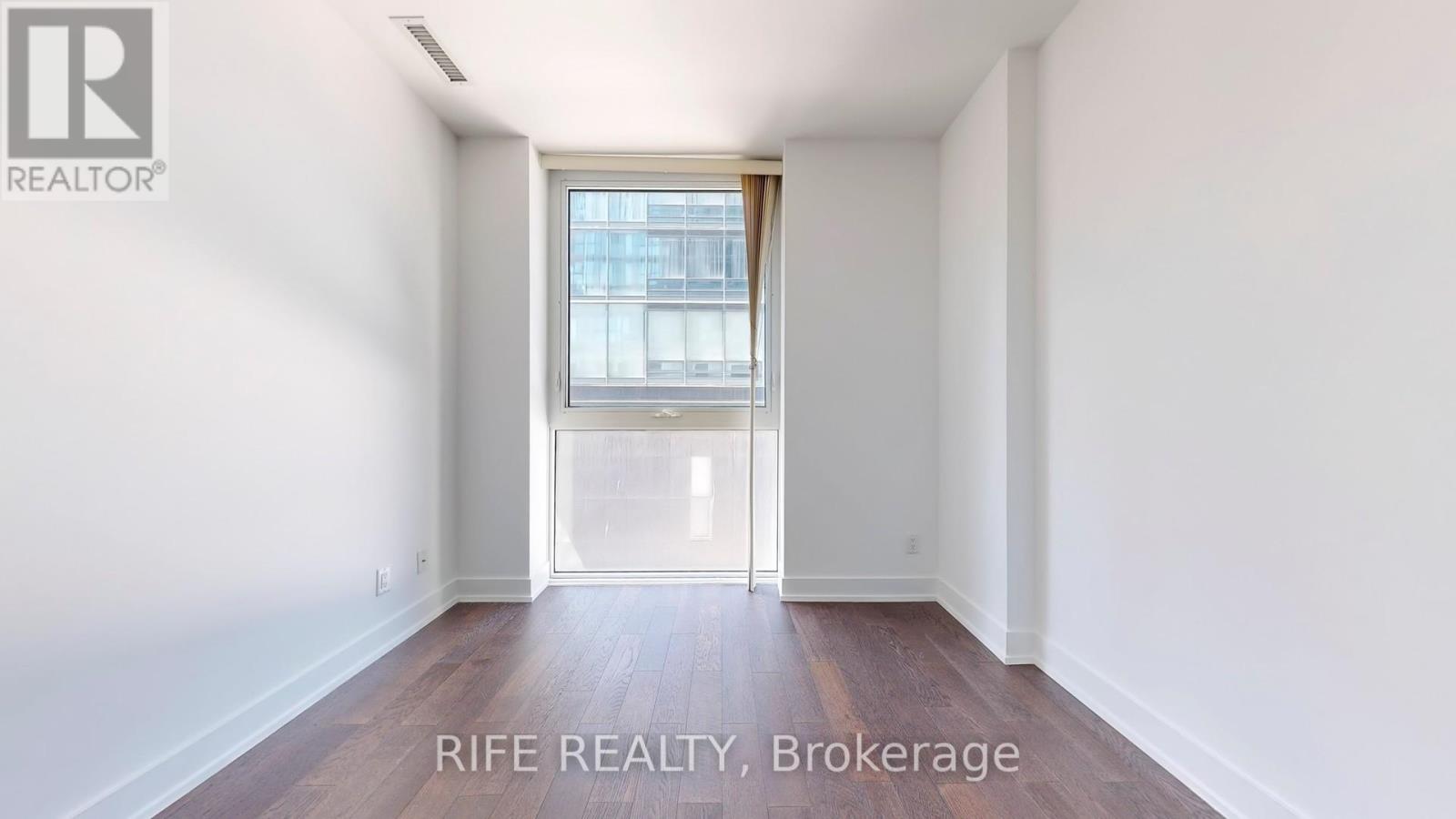 519 - 7 Grenville Street, Toronto, Ontario  M4Y 1A1 - Photo 17 - C12134152