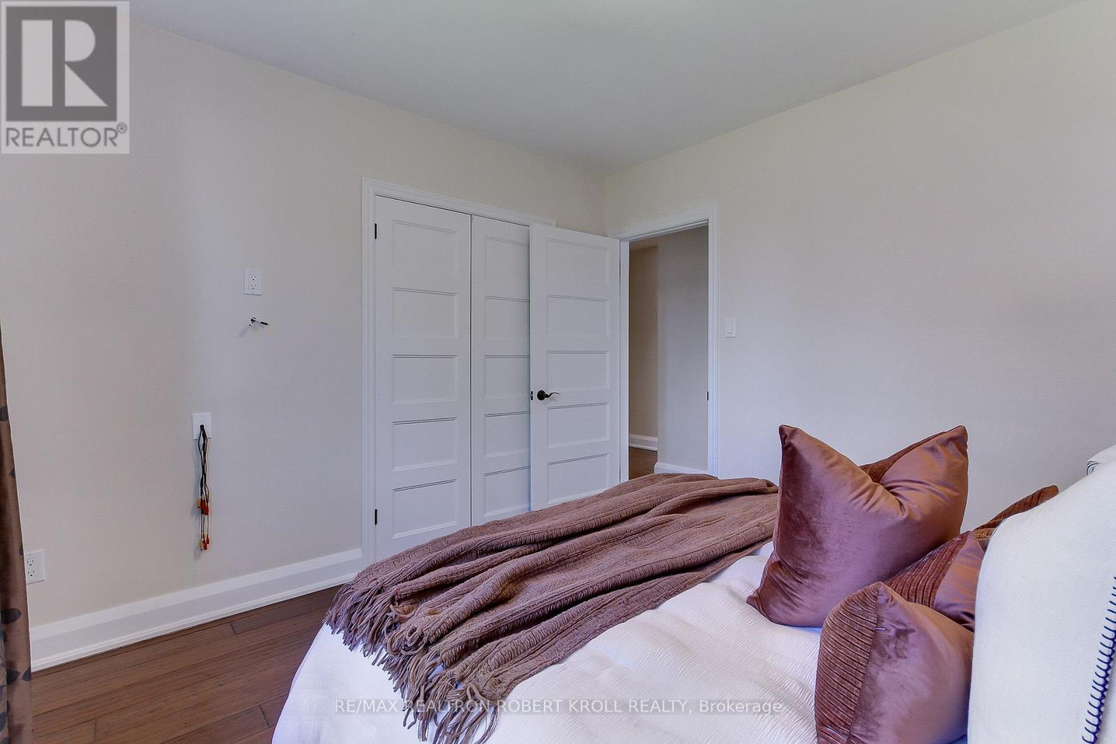 154 Brighton Avenue, Toronto (Bathurst Manor), Ontario  M3H 4E2 - Photo 32 - C12134156