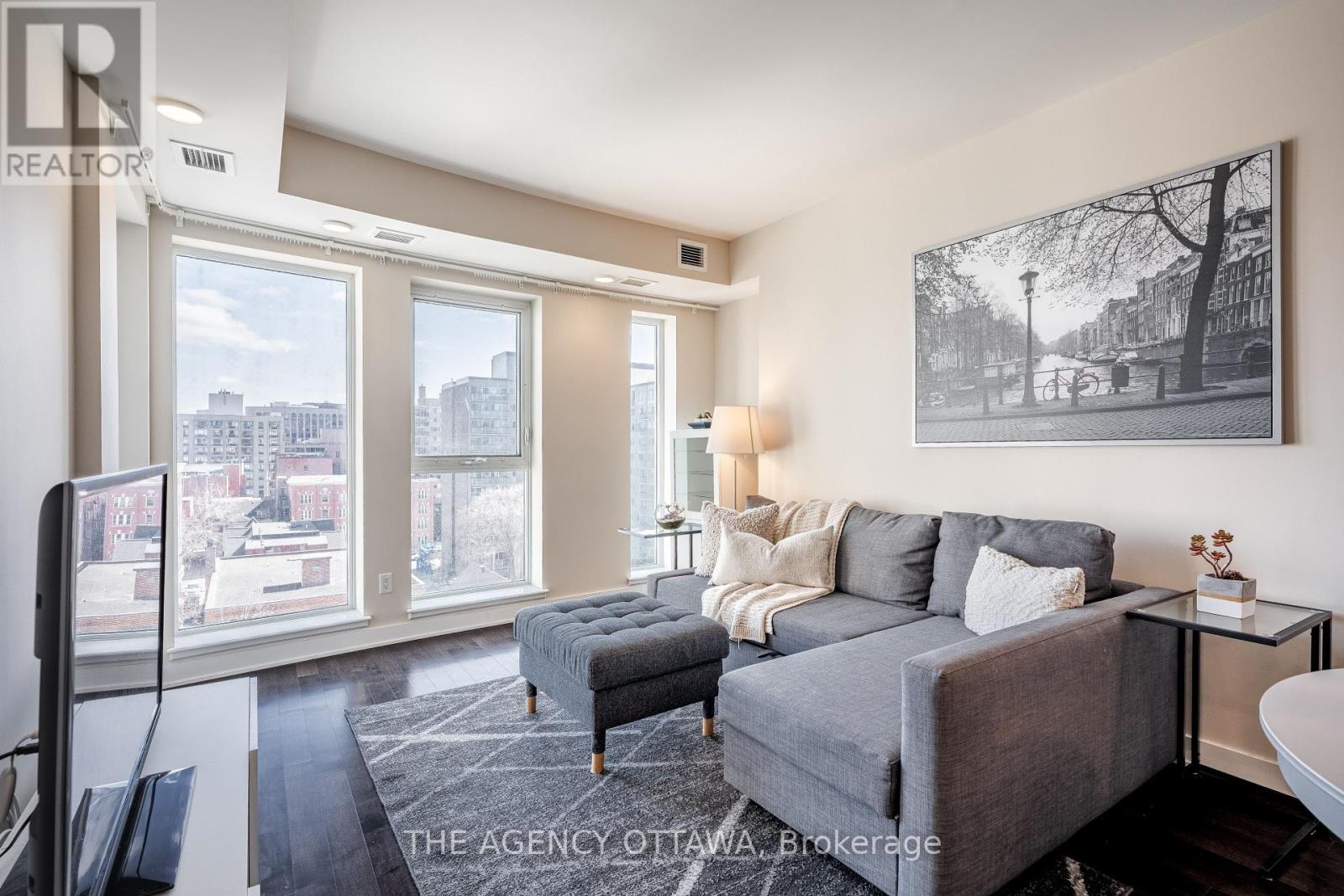 707 - 40 Nepean Street, Ottawa, Ontario  K2P 0X5 - Photo 10 - X12118893