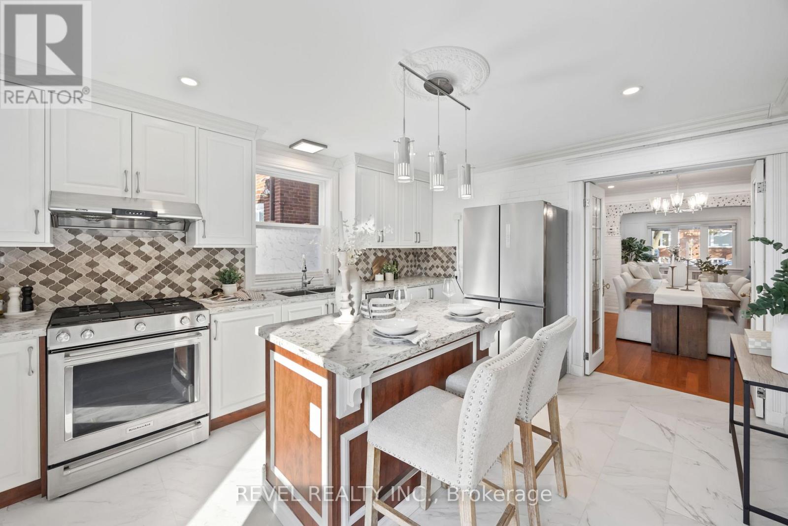 96 Highfield Road, Toronto (Greenwood-Coxwell), Ontario  M4L 2V1 - Photo 11 - E12134085
