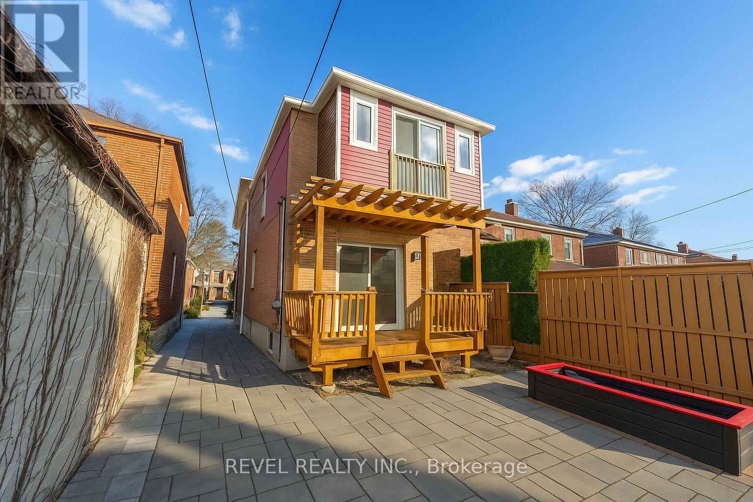 96 Highfield Road, Toronto (Greenwood-Coxwell), Ontario  M4L 2V1 - Photo 27 - E12134085