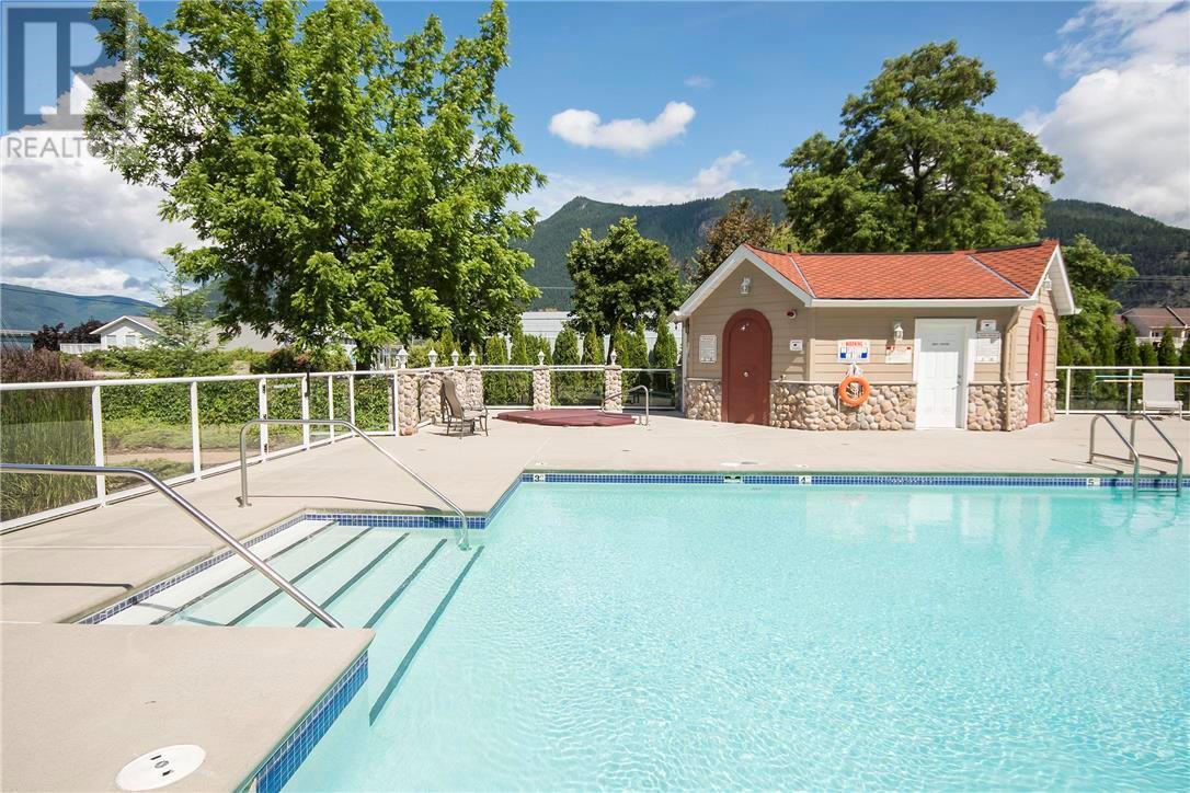 1130 Riverside Avenue Unit# 30 Sicamous, BC V0E2V1_23
