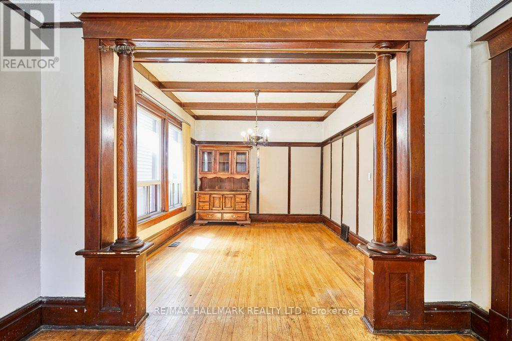 116 Hiawatha Road, Toronto (Greenwood-Coxwell), Ontario  M4L 2X8 - Photo 15 - E12134170