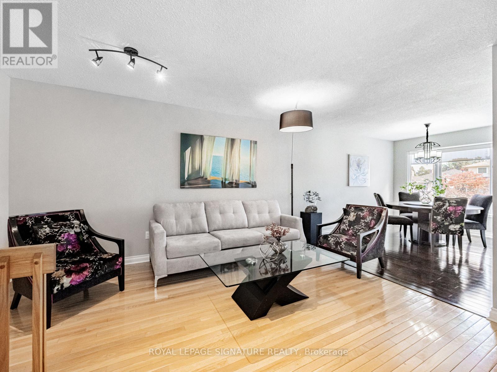 87 Hialeah Crescent, Whitby (Blue Grass Meadows), Ontario  L1N 6P9 - Photo 11 - E12134176
