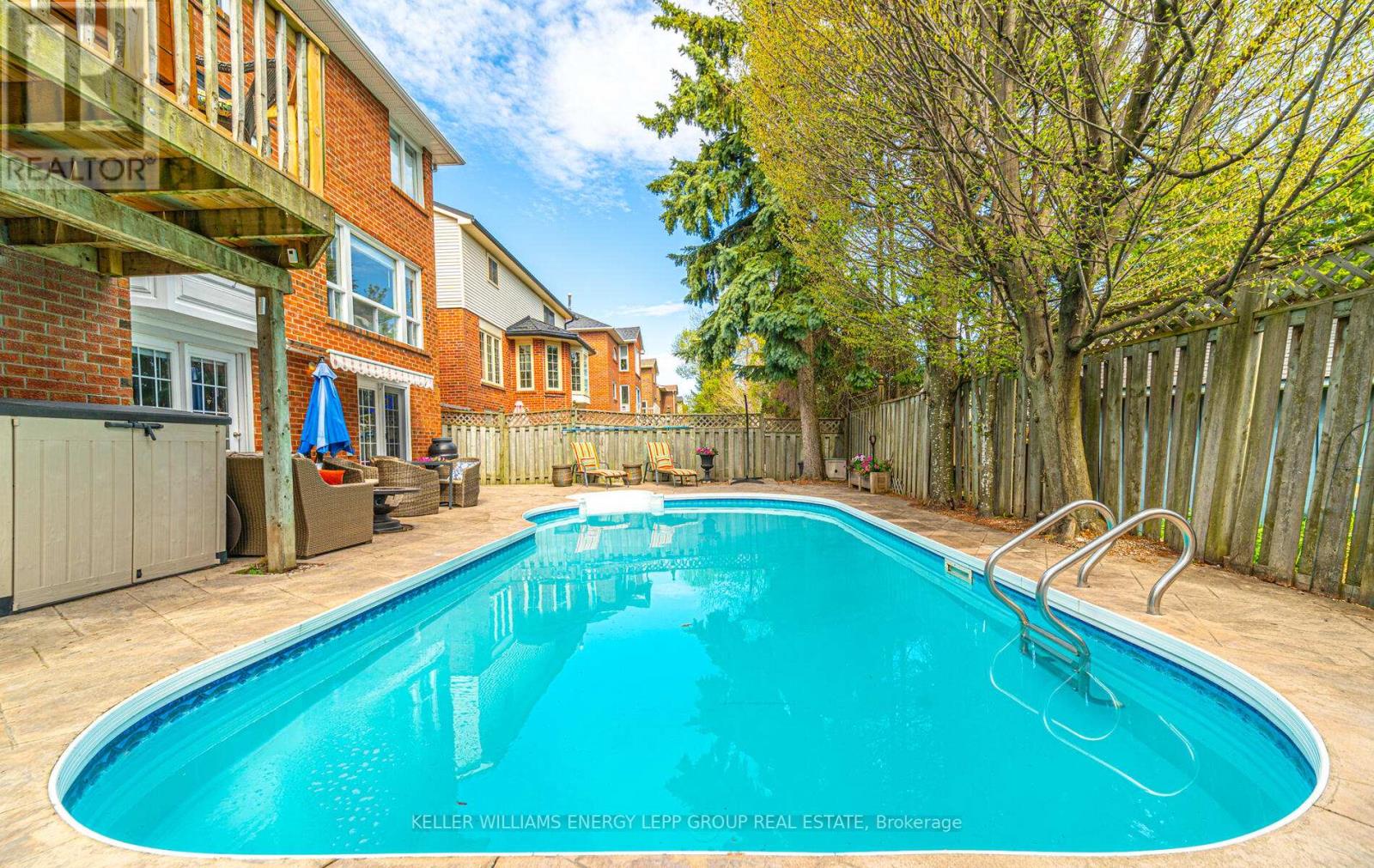 32 Farrow Crescent, Ajax (South West), Ontario  L1S 4W6 - Photo 4 - E12134508