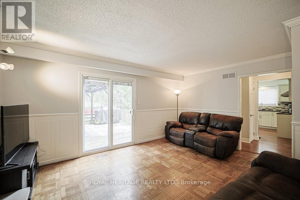 1 Broughton Court, Whitby (Pringle Creek), Ontario  L1N 6Y8 - Photo 21 - E12134510