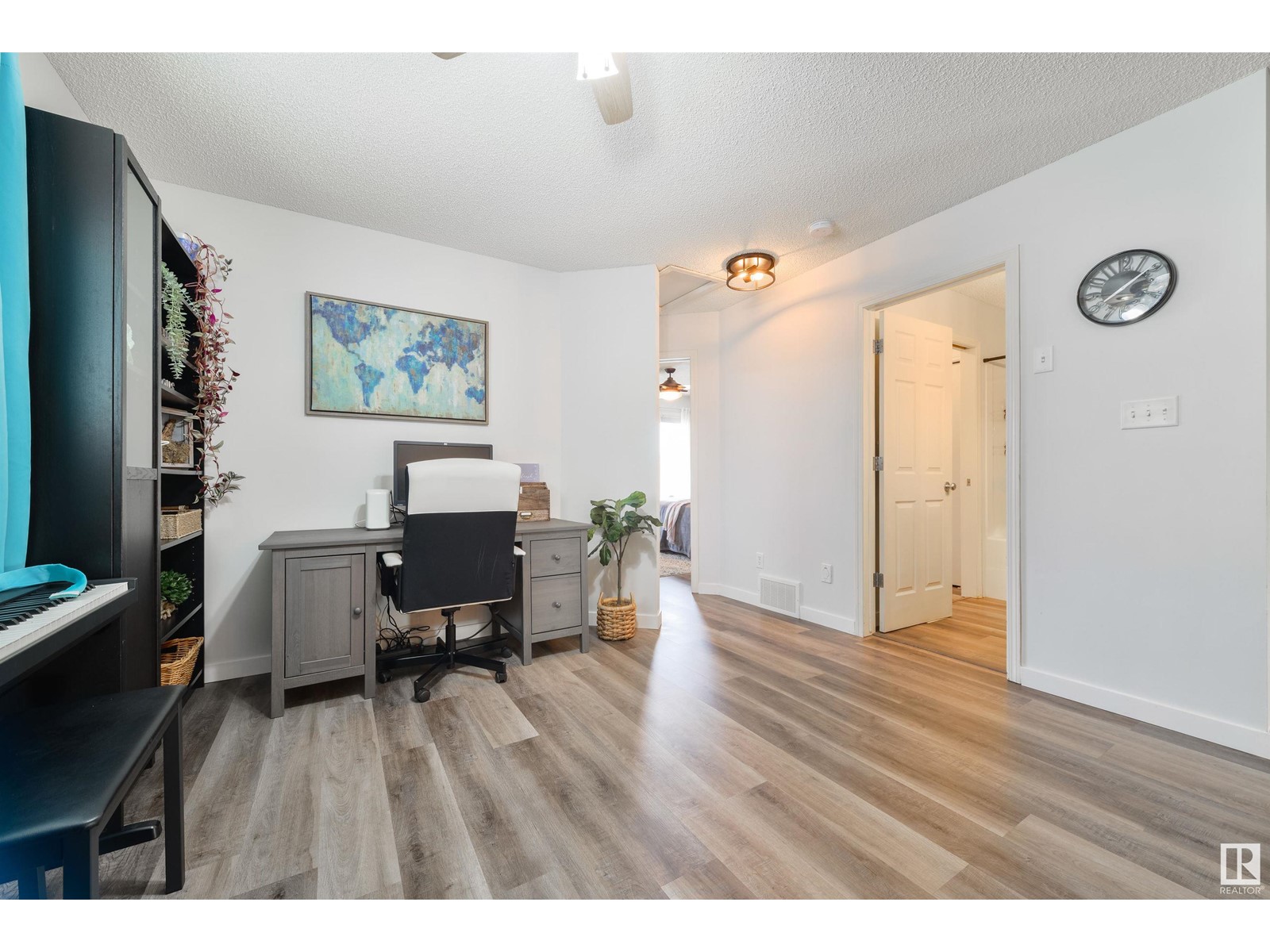 5868 Sutter Pl Nw, Edmonton, Alberta  T6R 3R2 - Photo 16 - E4435224