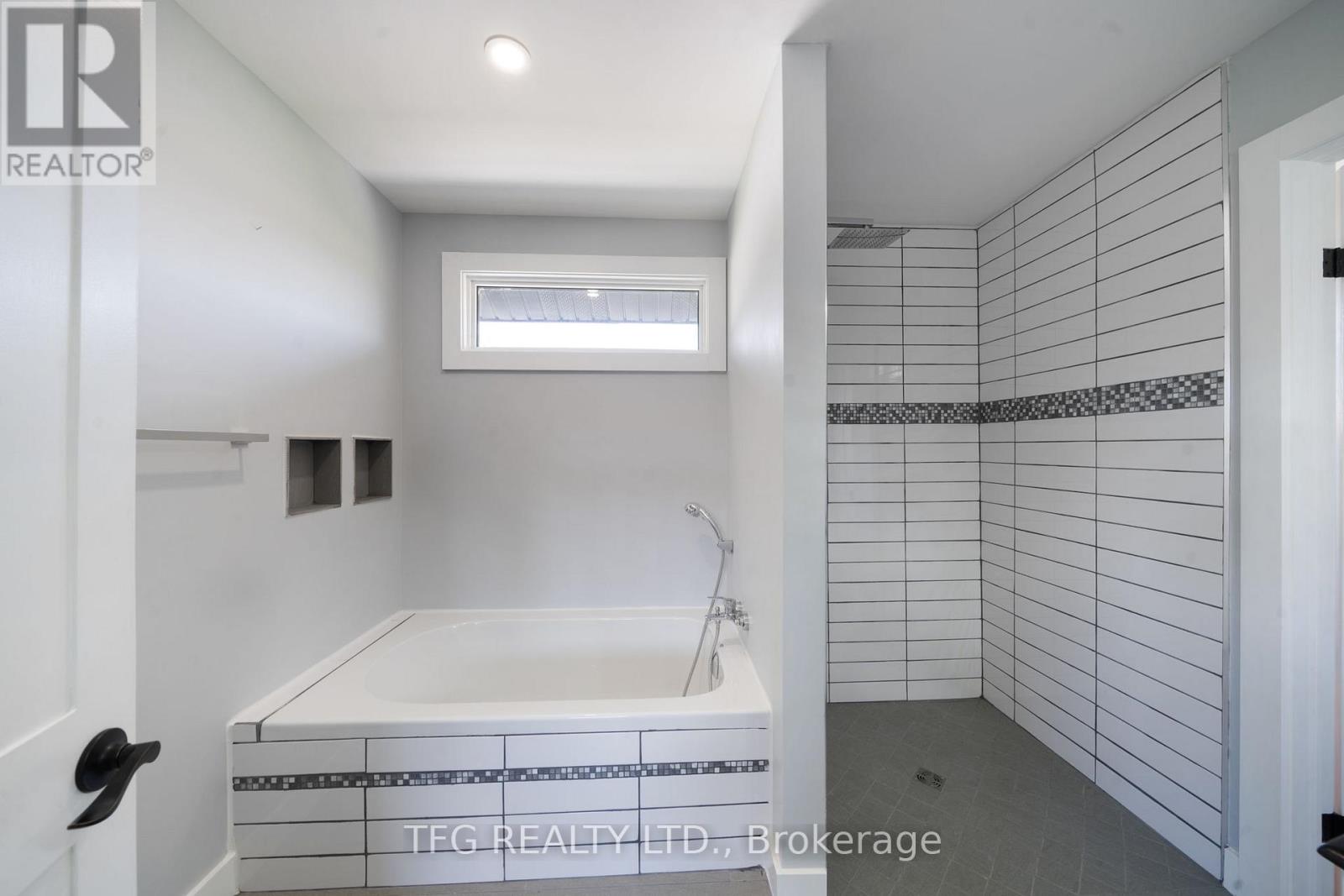 27 Greenway Circle, Brighton, Ontario  K0K 1H0 - Photo 19 - X12134582