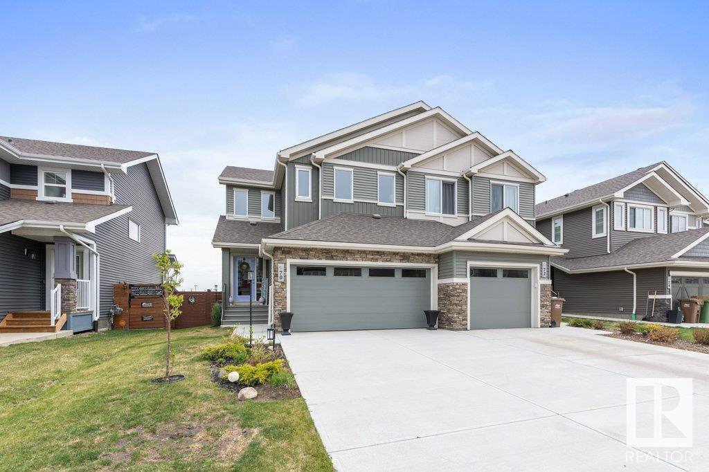 Property at 70 JOYAL WY image 2