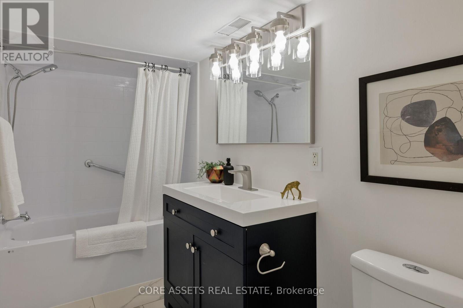332 Woodfield Road, Toronto, Ontario  M4L 2X1 - Photo 26 - E12133052