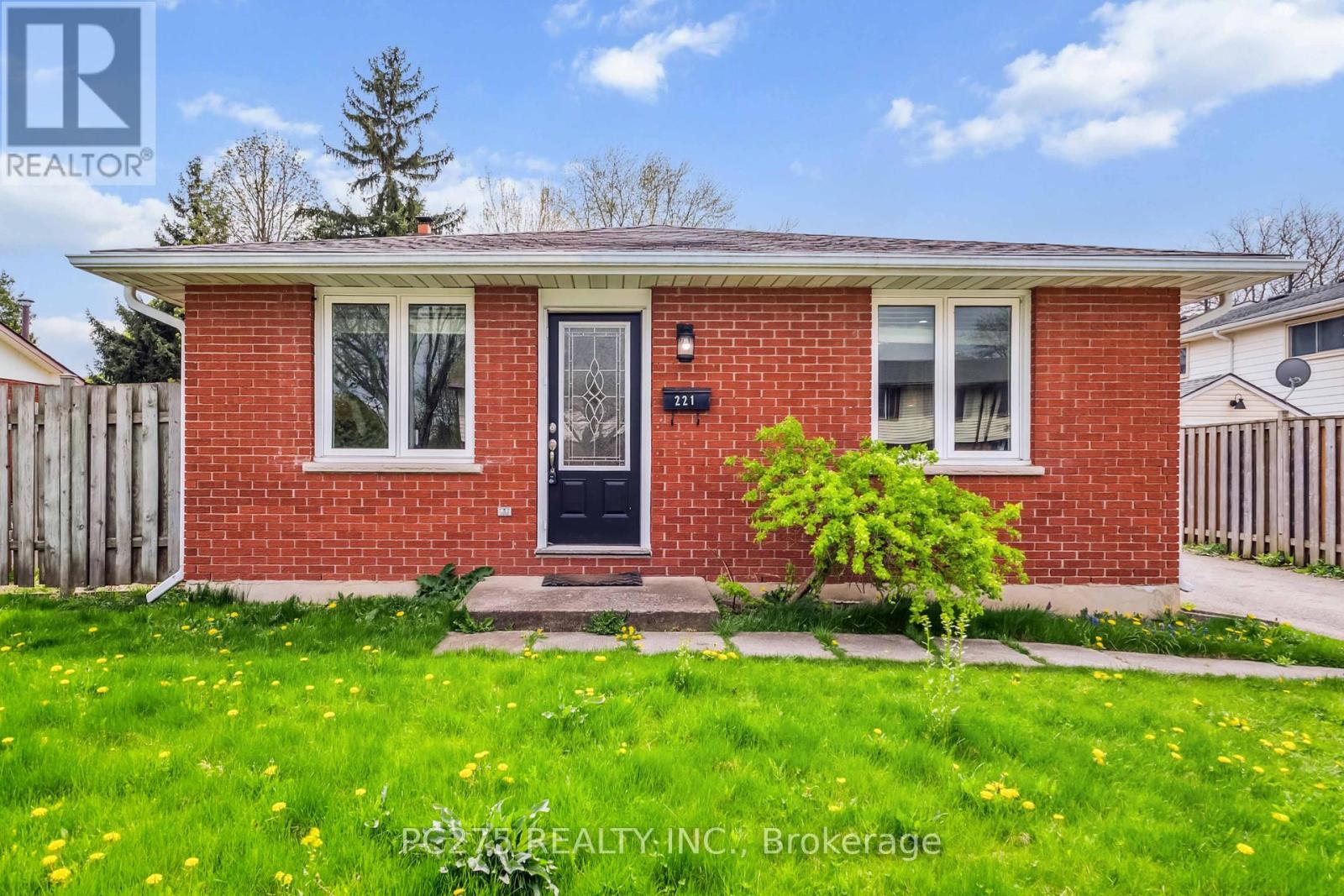 221 ADMIRAL DRIVE, London East, Ontario