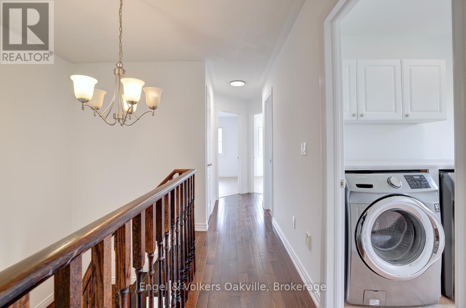 3933 Coachman Circle, Mississauga (Churchill Meadows), Ontario  L5M 6R1 - Photo 24 - W12134462