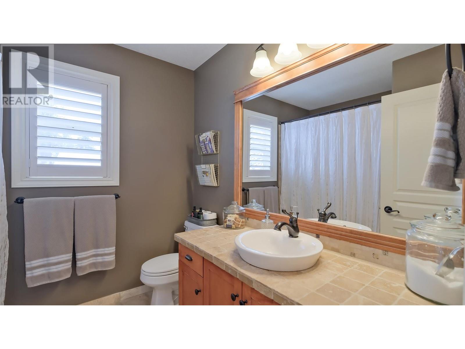 2377 Silver Place, Kelowna, British Columbia  V1V 1M9 - Photo 24 - 10347014