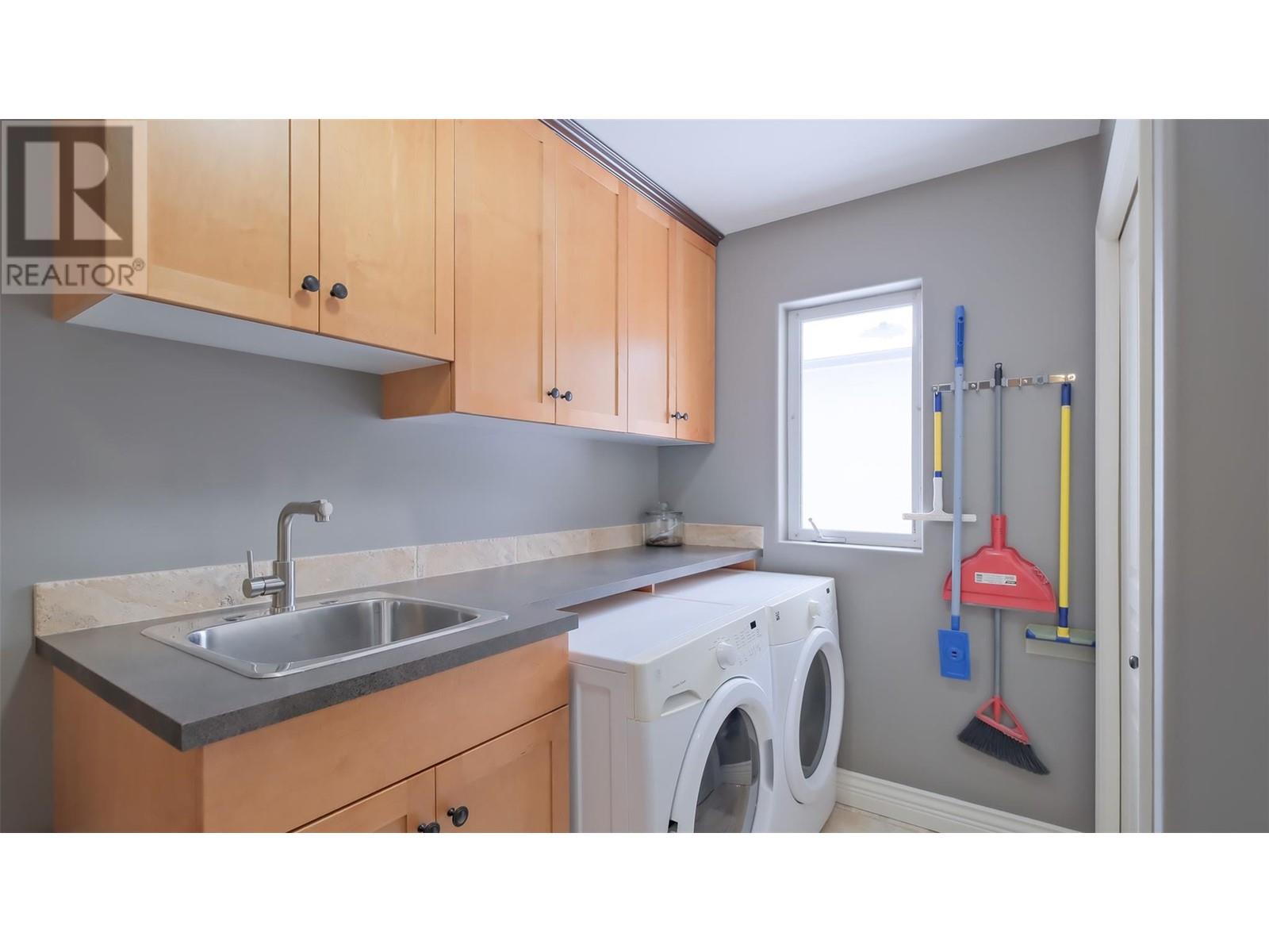 2377 Silver Place, Kelowna, British Columbia  V1V 1M9 - Photo 27 - 10347014