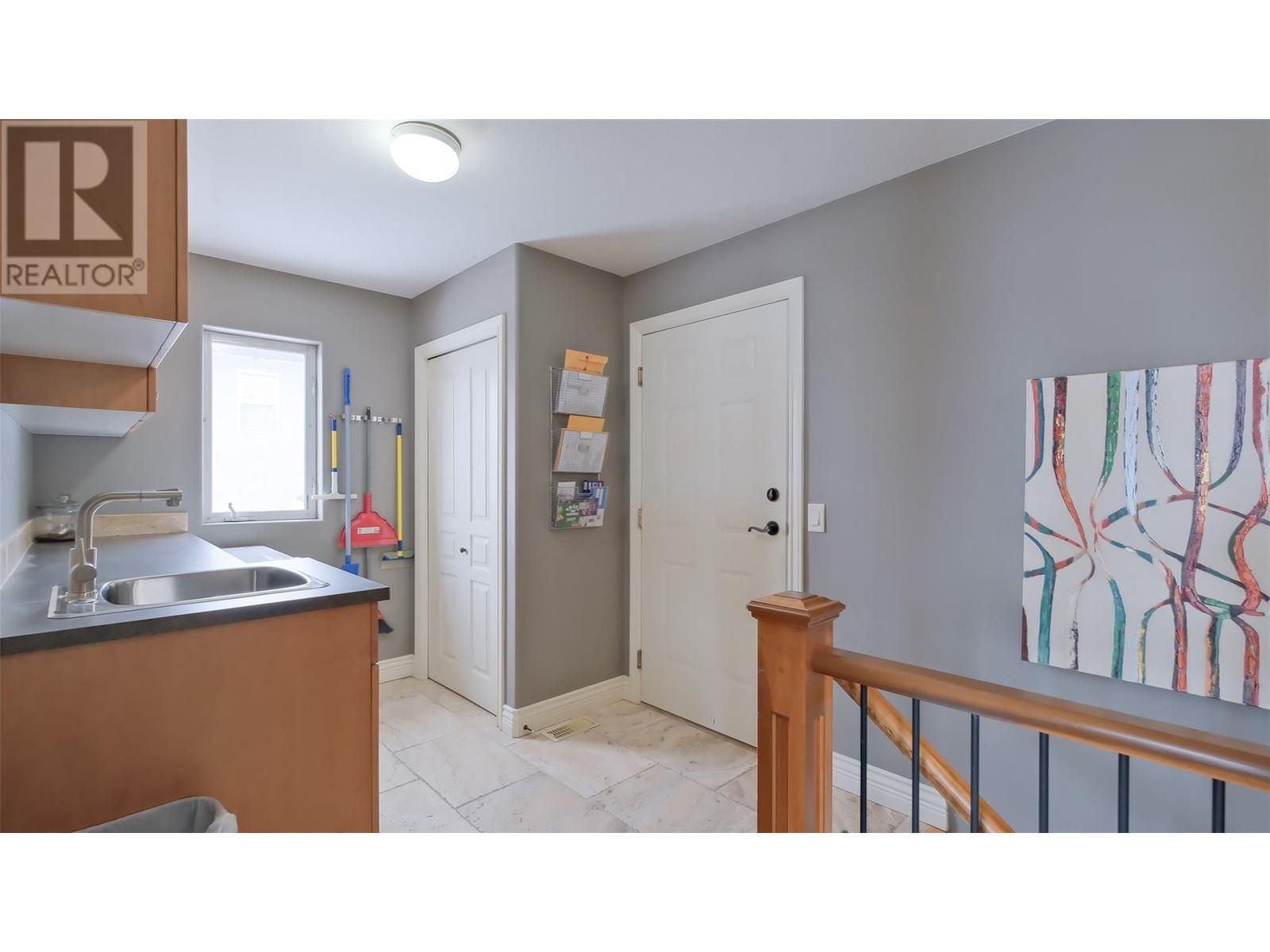 2377 Silver Place, Kelowna, British Columbia  V1V 1M9 - Photo 26 - 10347014