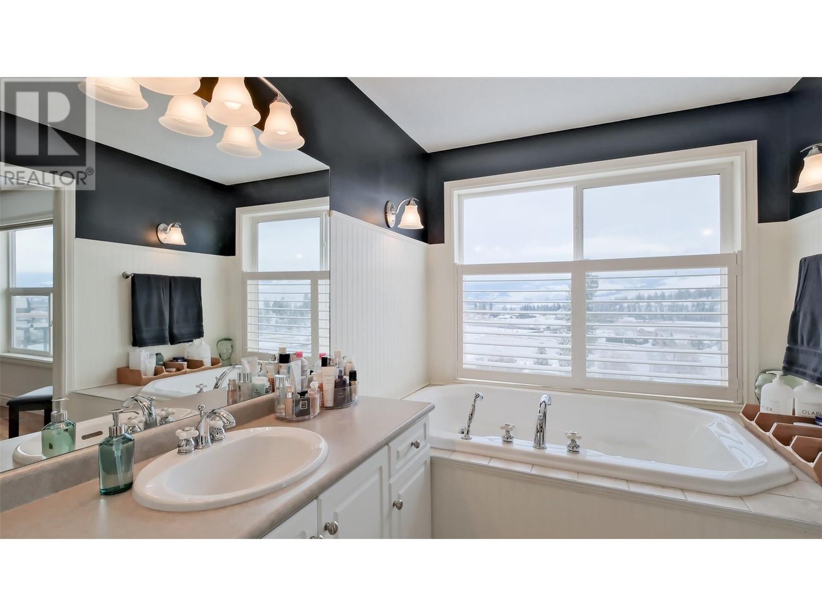 2377 Silver Place, Kelowna, British Columbia  V1V 1M9 - Photo 17 - 10347014