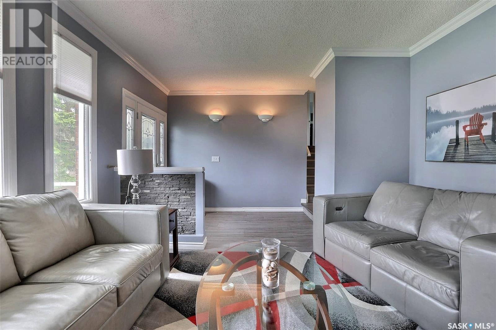 32 Dowie Bay, Regina, Saskatchewan  S4R 5W3 - Photo 5 - SK004980