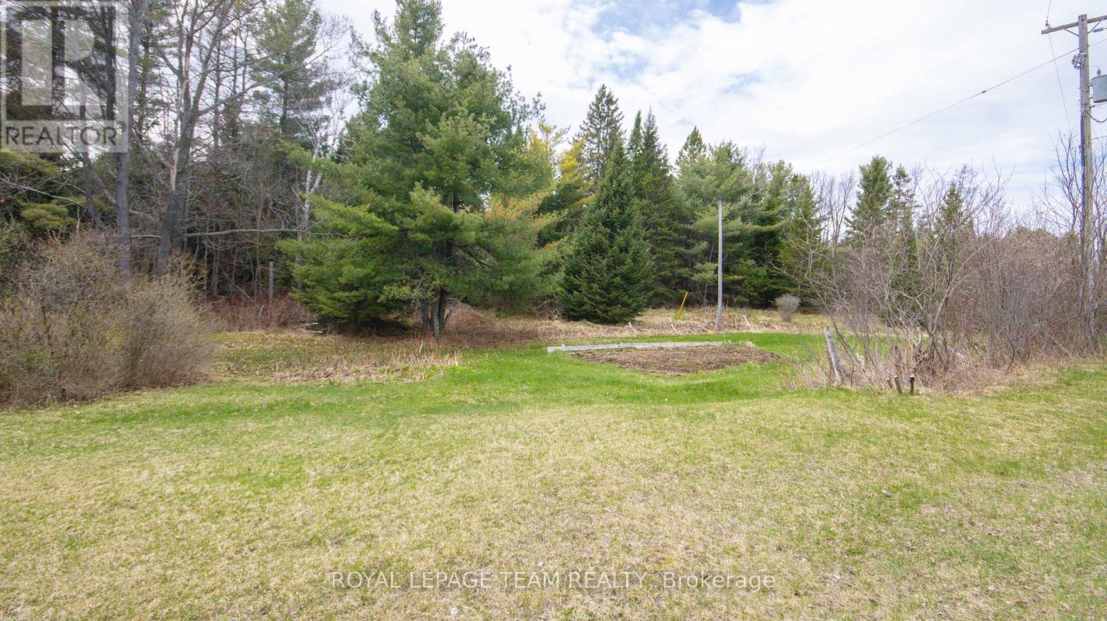 963 Wilno South Road S, Madawaska Valley, Ontario  K0J 2N0 - Photo 10 - X12134509