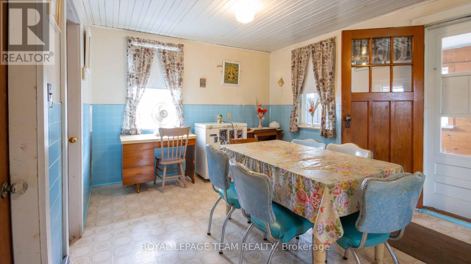 963 Wilno South Road S, Madawaska Valley, Ontario  K0J 2N0 - Photo 16 - X12134509