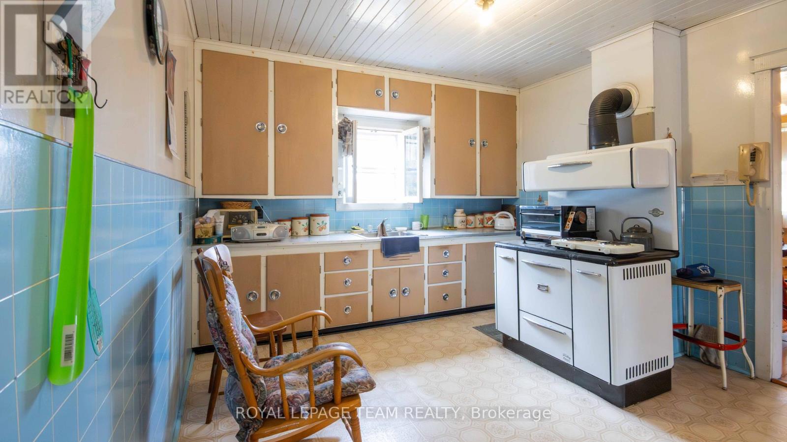 963 Wilno South Road S, Madawaska Valley, Ontario  K0J 2N0 - Photo 17 - X12134509