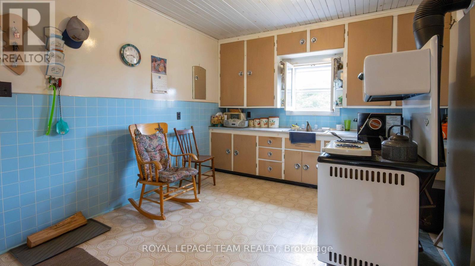 963 Wilno South Road S, Madawaska Valley, Ontario  K0J 2N0 - Photo 18 - X12134509