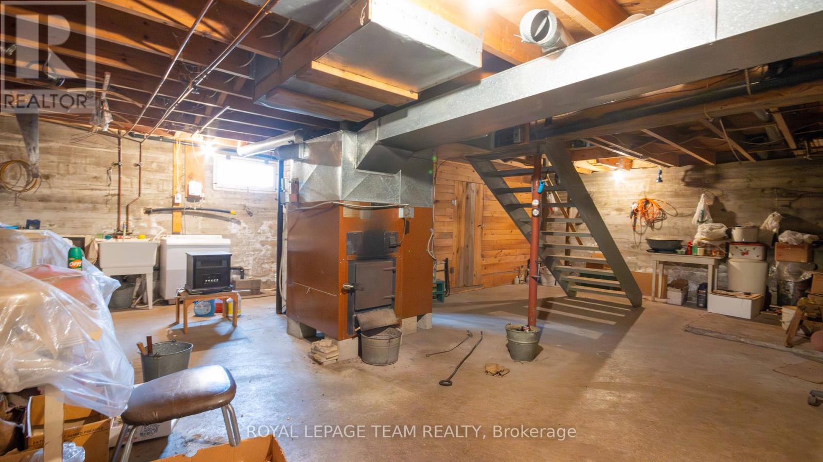 963 Wilno South Road S, Madawaska Valley, Ontario  K0J 2N0 - Photo 35 - X12134509
