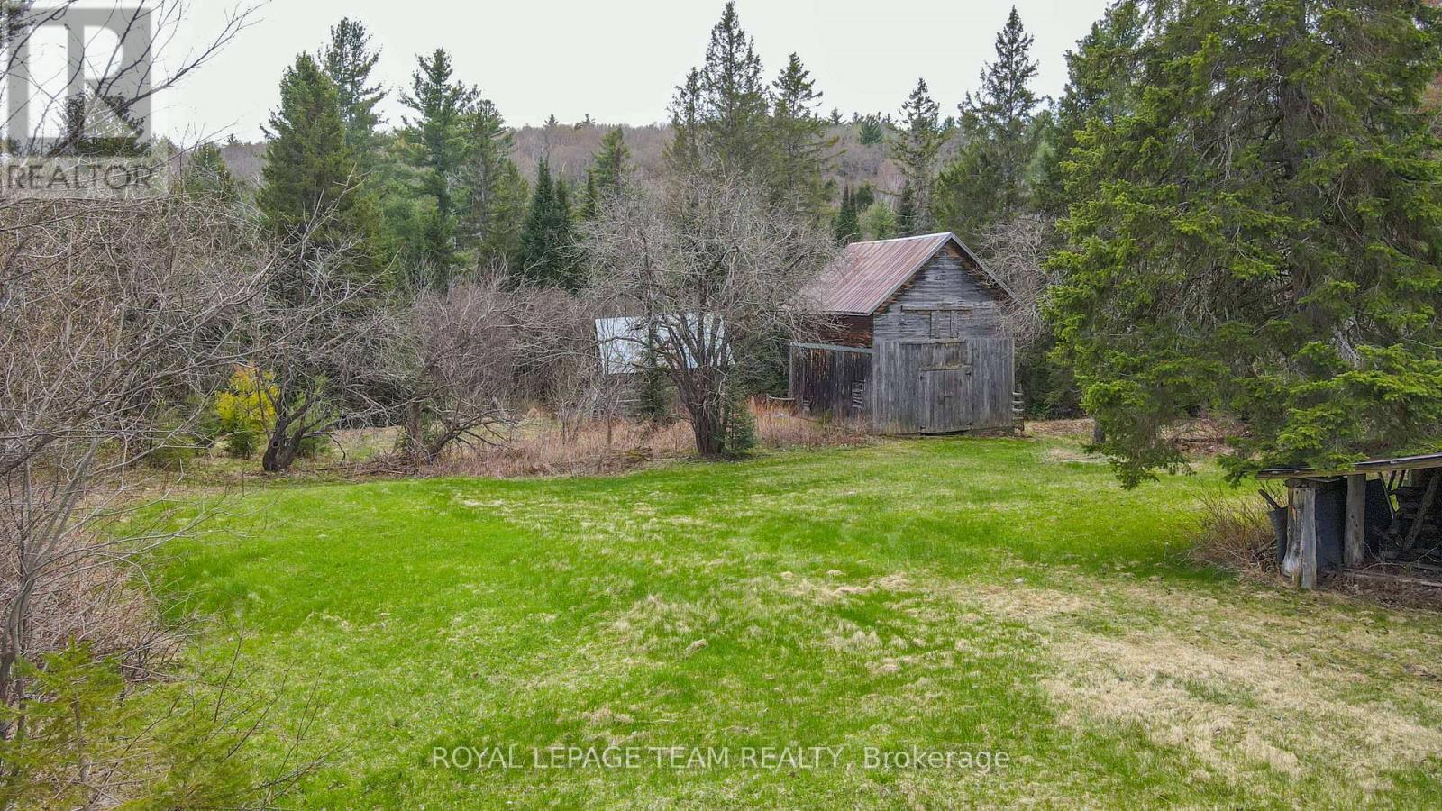 963 Wilno South Road S, Madawaska Valley, Ontario  K0J 2N0 - Photo 39 - X12134509