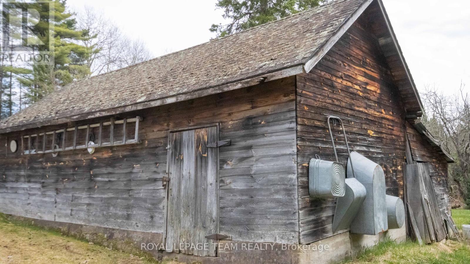 963 Wilno South Road S, Madawaska Valley, Ontario  K0J 2N0 - Photo 6 - X12134509
