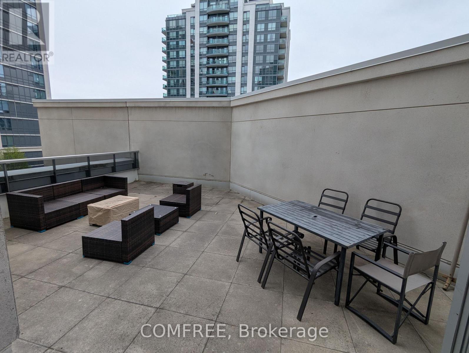 201 - 60 Disera Drive, Vaughan, Ontario  L4J 9G1 - Photo 17 - N12131208