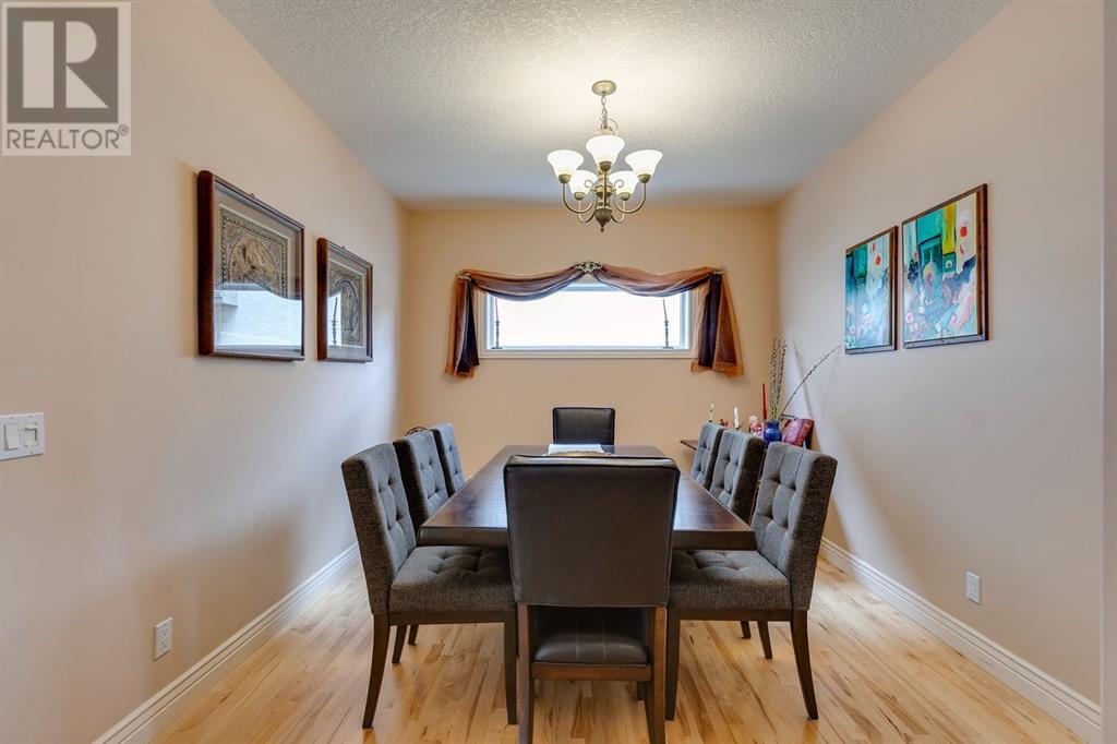 Property at 1758 Evergreen Drive SW image 4