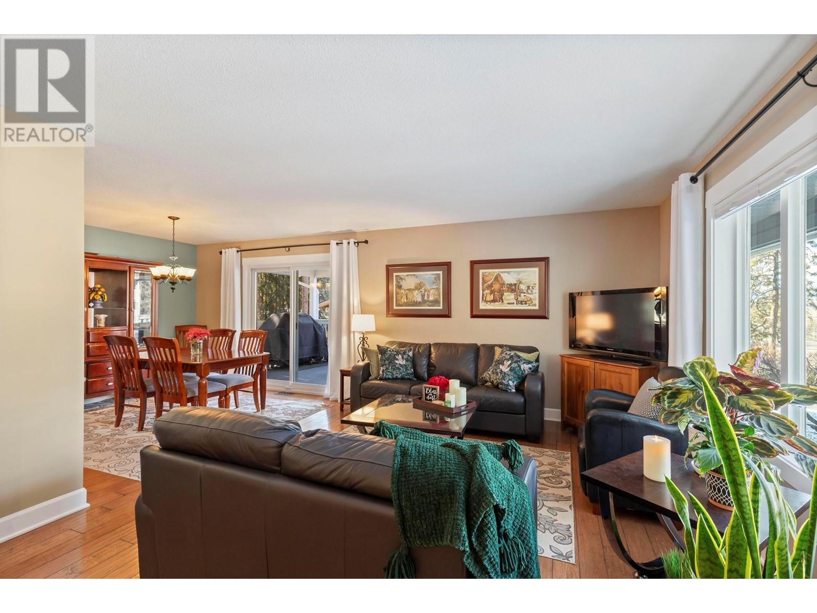4764 Gordon Drive, Kelowna, British Columbia  V1W 4P3 - Photo 7 - 10346618