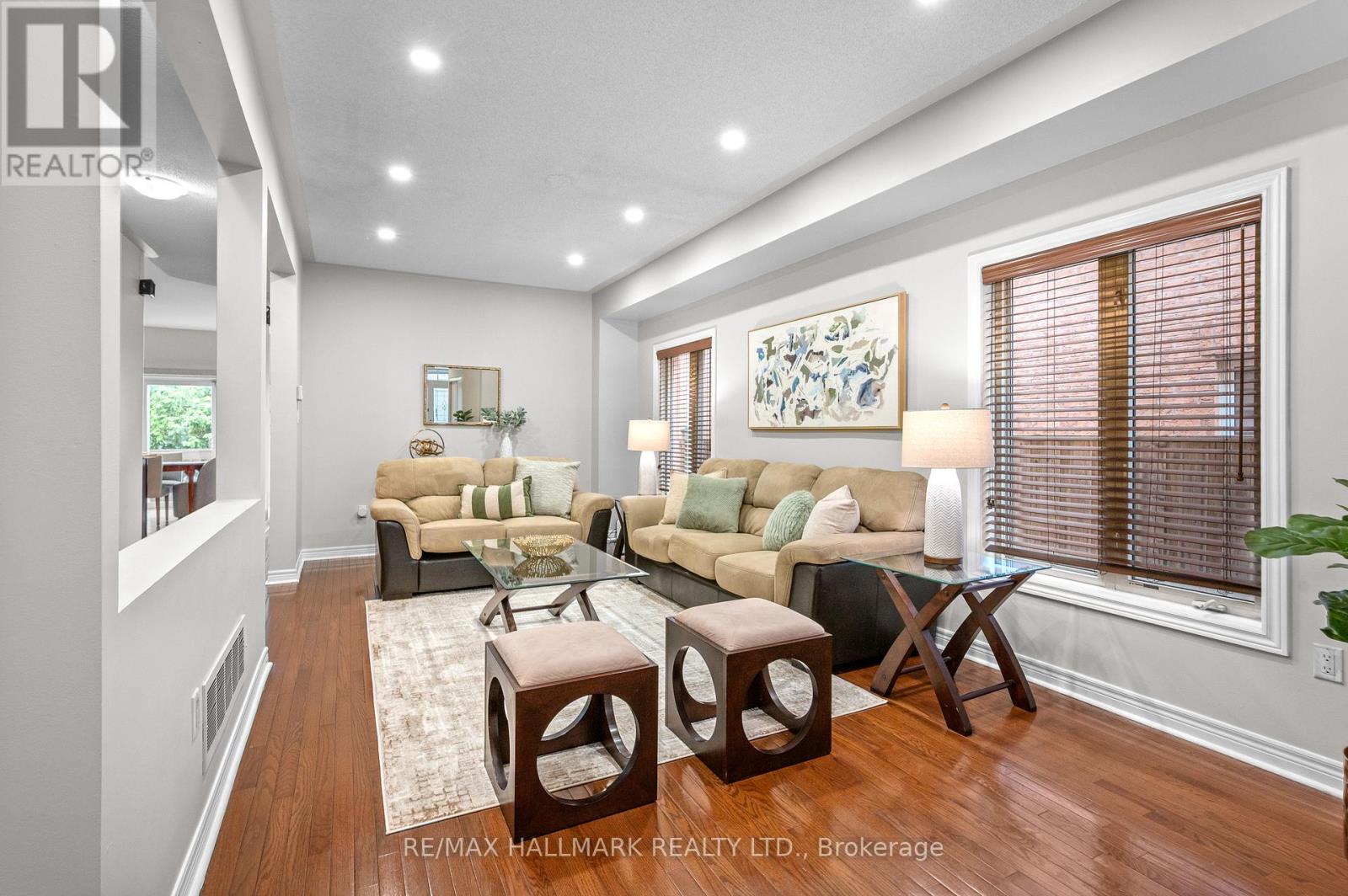 Property at 1530 PORTSMOUTH PLACE image 3