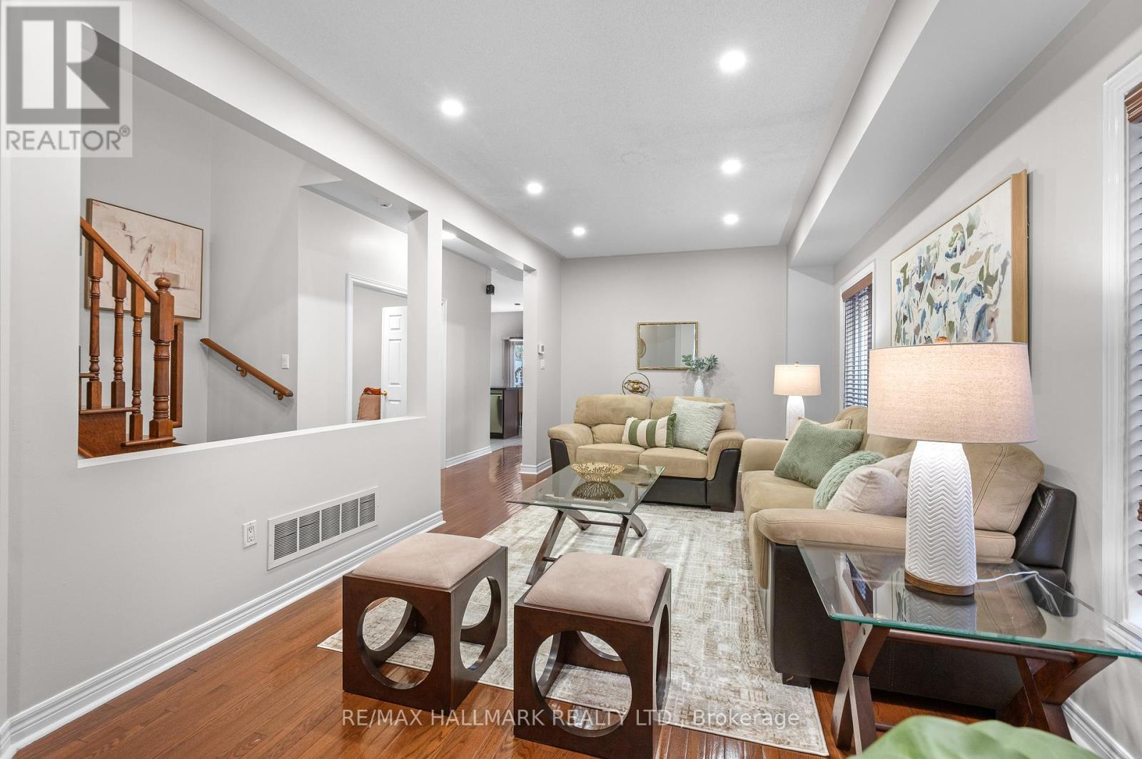 Property at 1530 PORTSMOUTH PLACE image 4