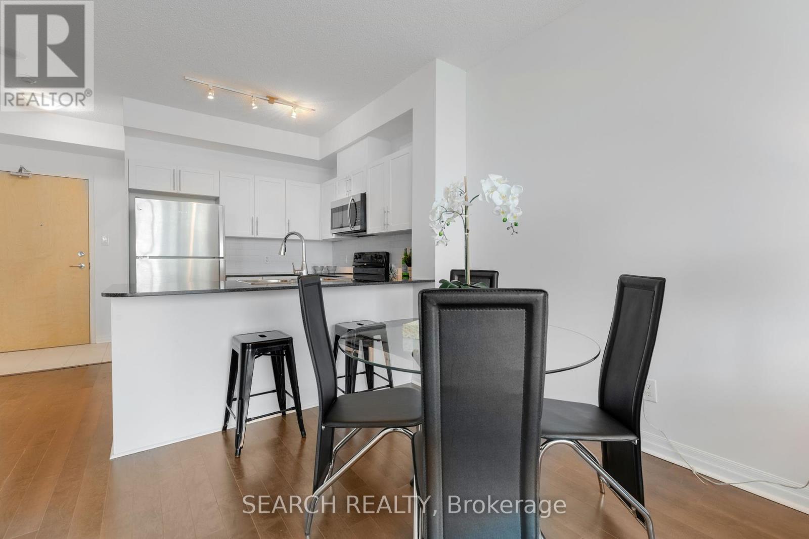 703 - 3515 Kariya Drive, Mississauga, Ontario  L5B 0C1 - Photo 16 - W12133923