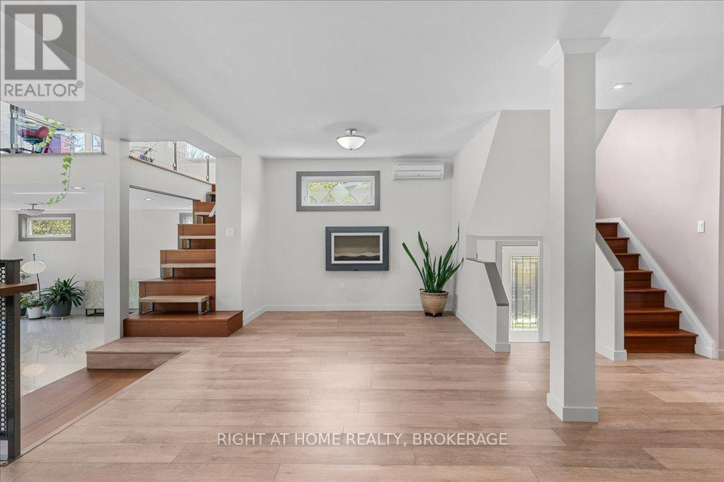 704 Cedar Avenue, Burlington, Ontario  L7T 2R7 - Photo 22 - W12133927