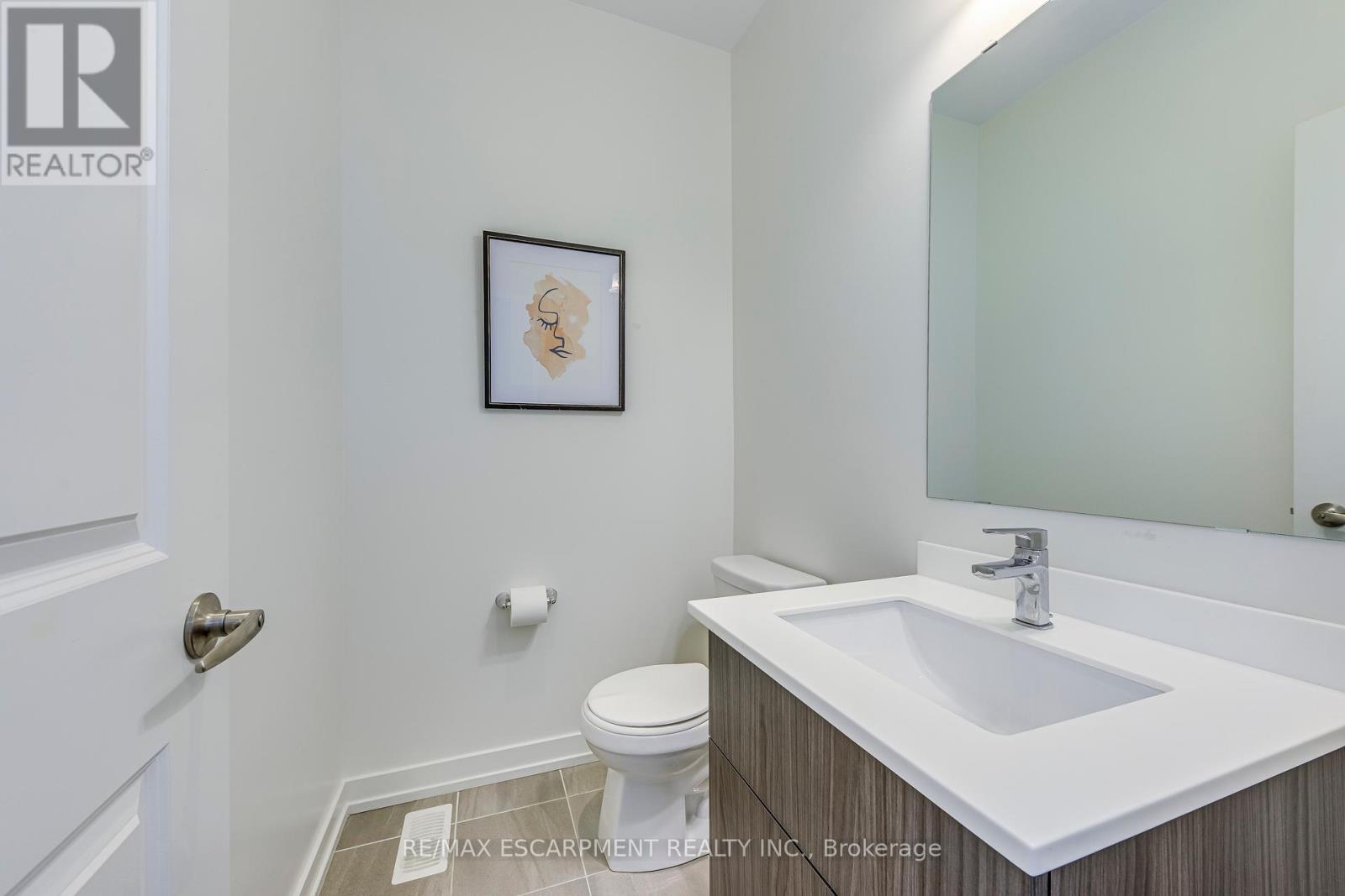 301 Squire Crescent, Oakville, Ontario  L6H 0L8 - Photo 27 - W12133928
