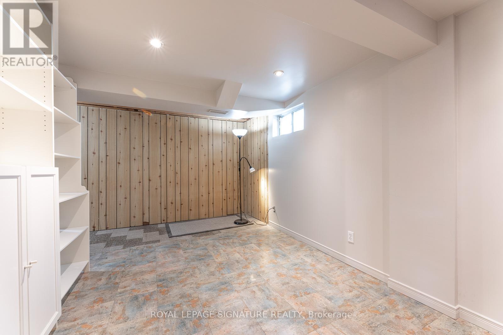 11 Coppermill Drive, Toronto, Ontario  M9W 3Z1 - Photo 26 - W12133994