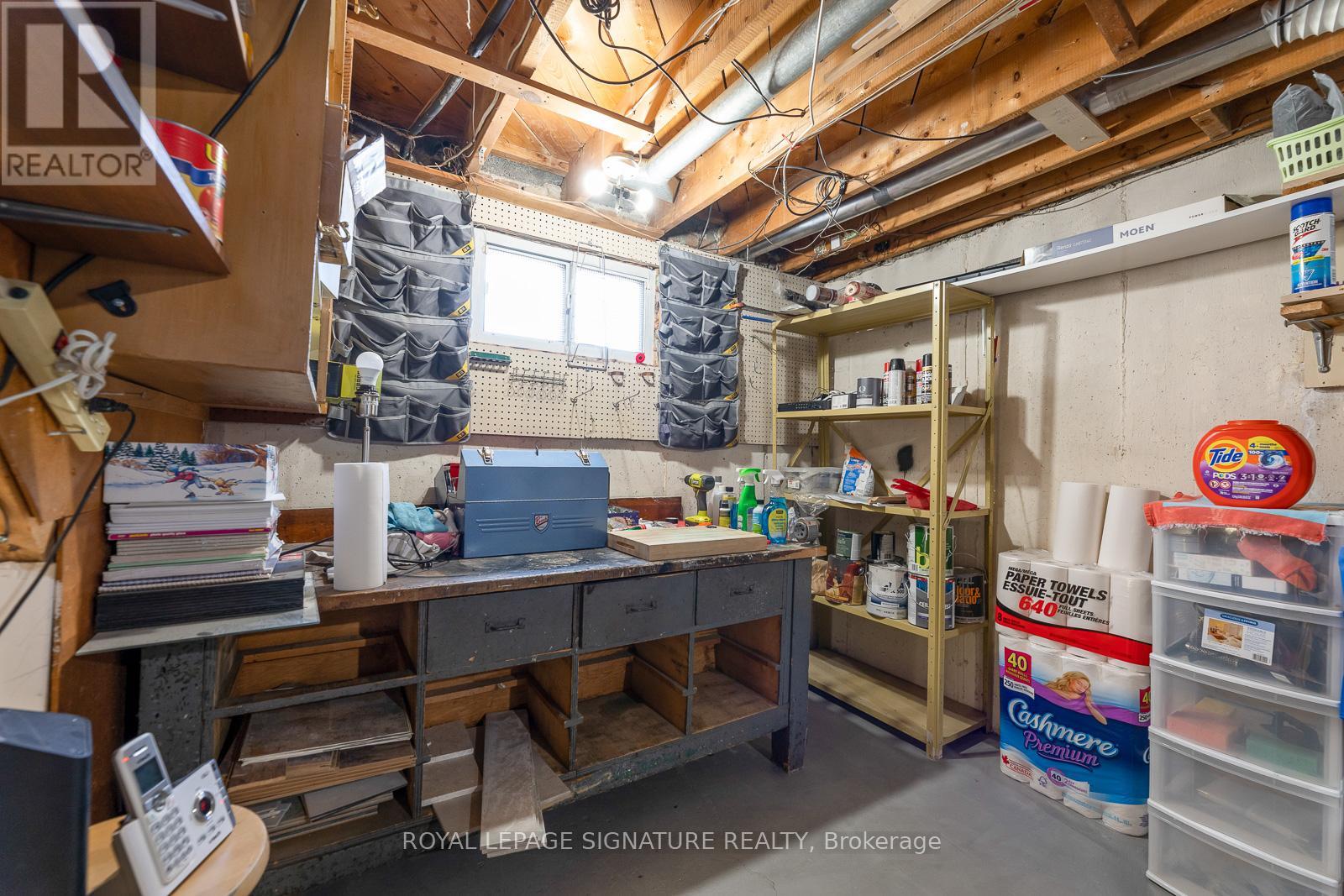 11 Coppermill Drive, Toronto, Ontario  M9W 3Z1 - Photo 33 - W12133994