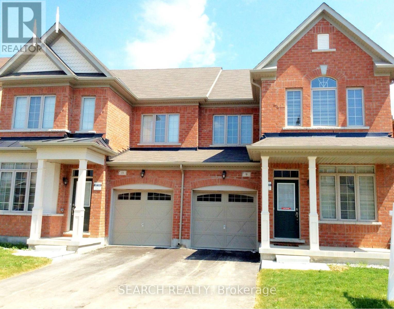 9 EXHIBITION CRESCENT, Brampton, Ontario