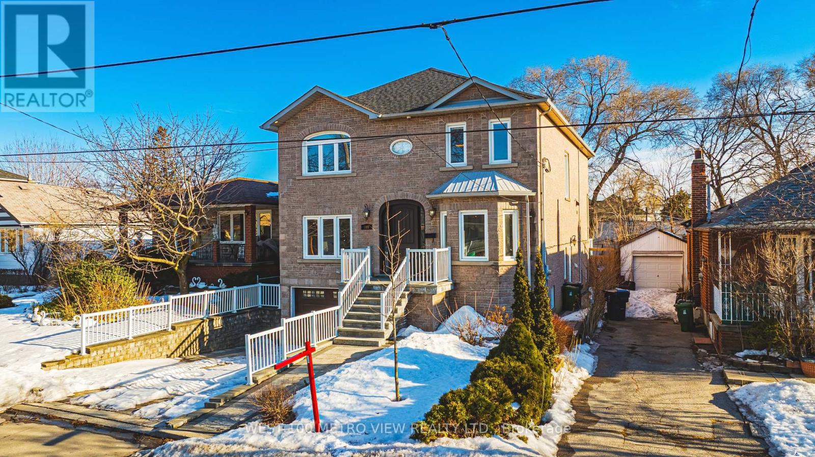 589 GLEN PARK AVENUE, Toronto, Ontario